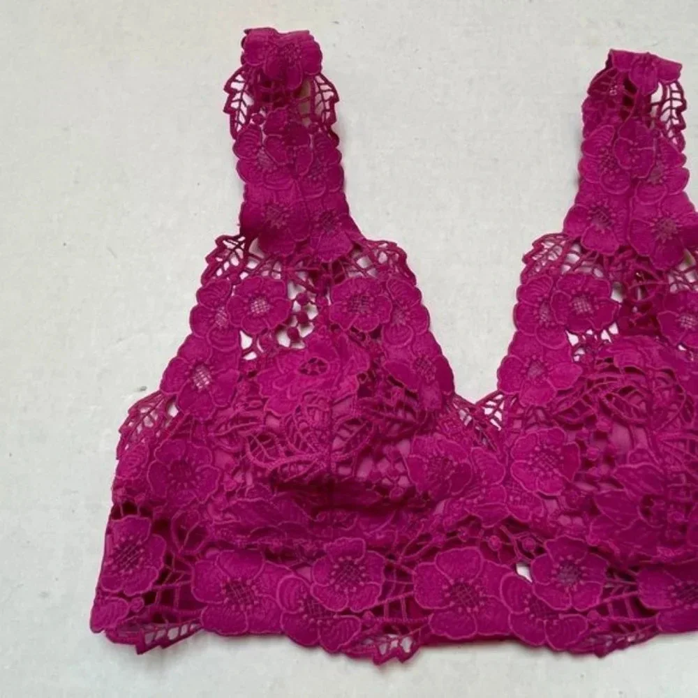 Anthropologie‎ Lace Bra Womens Small Pink Wireless Bralette Feminine